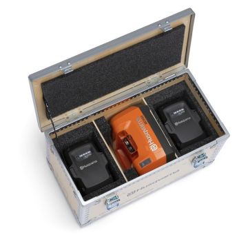 HUSQVARNA OPBERGBOX HOUT 2X ACCU & LADER