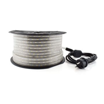 LED STRIP ROL 45M MET STEKKER/ 60 LED'S PER METER / IP65 (2 PER OVERDOOS)