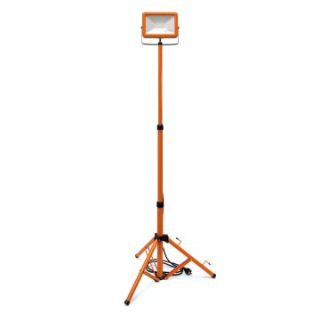 LED STRALER FT-50 OP STATIEF : 50W / 3 M. H07RN-F / IP65 (2 PER OVERDOOS)